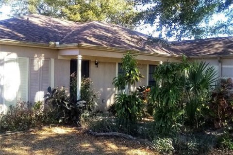 House in Orlando, Florida 3 bedrooms, 154.5 sq.m. № 1802403 - photo 1