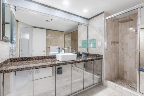 Condo in Riviera Beach, Florida, 2 bedrooms  № 2251506 - photo 27
