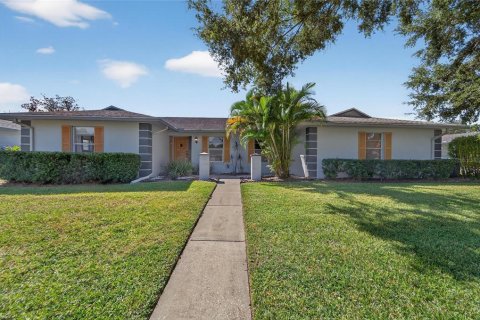 Villa ou maison à Lakeland, Floride 3 chambres, 180.32 m2 № 2236109