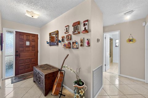 House in Lakeland, Florida 3 bedrooms, 180.32 sq.m. № 2236109 - photo 5