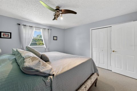 House in Lakeland, Florida 3 bedrooms, 180.32 sq.m. № 2236109 - photo 19