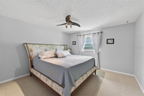 House in Lakeland, Florida 3 bedrooms, 180.32 sq.m. № 2236109 - photo 20