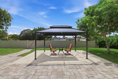 Villa ou maison à vendre à Boca Raton, Floride: 6 chambres, 351.17 m2 № 2189477 - photo 12