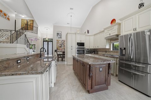 Villa ou maison à vendre à Boca Raton, Floride: 6 chambres, 351.17 m2 № 2189477 - photo 24