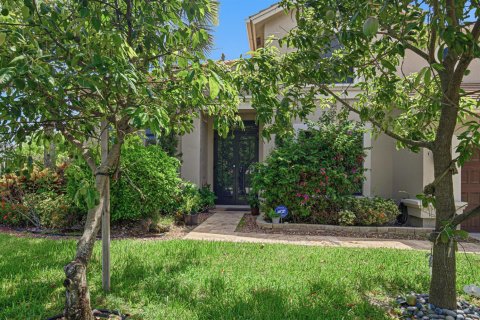 Villa ou maison à vendre à Boca Raton, Floride: 6 chambres, 351.17 m2 № 2189477 - photo 4