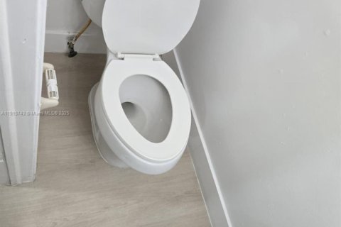 Copropriété à louer à Hialeah, Floride: 2 chambres, 82.22 m2 № 1971812 - photo 6