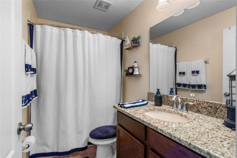Casa en venta en Mount Dora, Florida, 4 dormitorios, 229.84 m2 № 1885098 - foto 25
