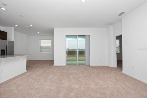 Casa en venta en Haines City, Florida, 4 dormitorios, 168.99 m2 № 2234932 - foto 20