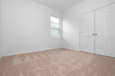 Casa en venta en Haines City, Florida, 4 dormitorios, 168.99 m2 № 2234932 - foto 14