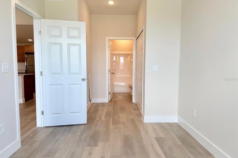 Appartement à louer à Orlando, Floride: 2 chambres, 94.95 m2 № 2425456 - photo 3