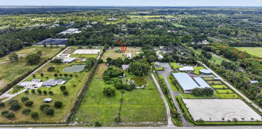 Immobilier commercial à Loxahatchee Groves, Floride № 2171462