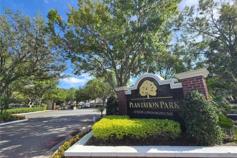 Condo in Orlando, Florida, 1 bedroom  № 1449777 - photo 1