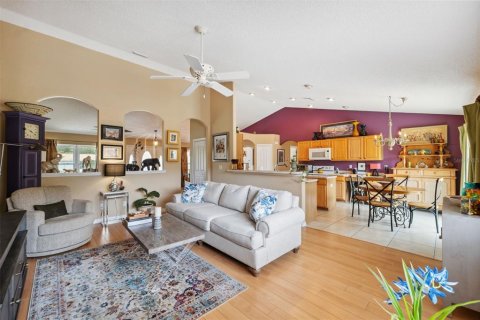 Casa en venta en Spring Hill, Florida, 3 dormitorios, 181.62 m2 № 1778051 - foto 9