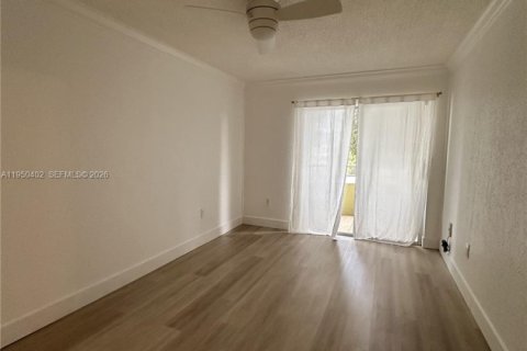 Снять в аренду кондоминиум в Майами, Флорида 2 спальни, 97.55м2, № 2005882 - фото 7