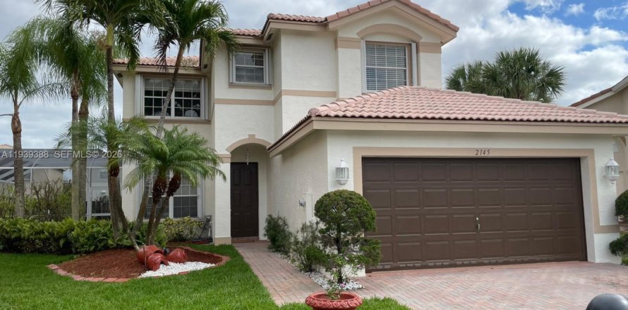 Villa ou maison à Miramar, Floride 4 chambres, 210.24 m2 № 1997657