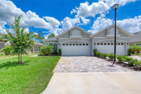 House in Ormond Beach, Florida 2 bedrooms, 148.92 sq.m. № 1883181 - photo 3