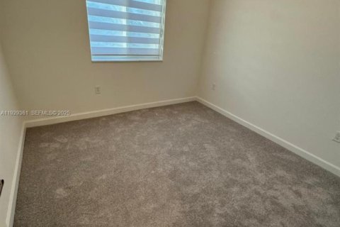 Touwnhouse à louer à Homestead, Floride: 3 chambres № 1987622 - photo 17