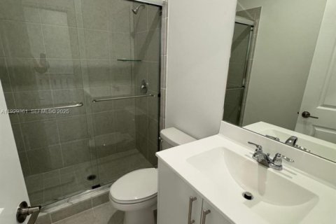 Touwnhouse à louer à Homestead, Floride: 3 chambres № 1987622 - photo 13