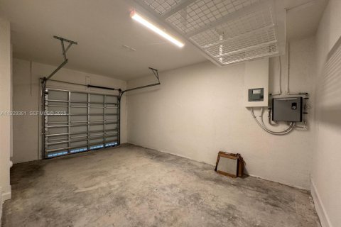 Touwnhouse à louer à Homestead, Floride: 3 chambres № 1987622 - photo 16