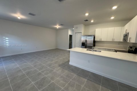 Touwnhouse à louer à Homestead, Floride: 3 chambres № 1987622 - photo 8