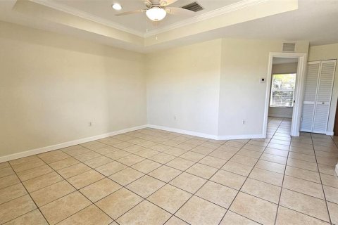 Condo in Rotonda, Florida, 2 bedrooms  № 2103569 - photo 3