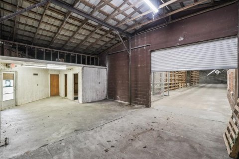 Купить коммерческую недвижимость в Саммерфилд, Флорида 1123.19м2, № 1815129 - фото 27