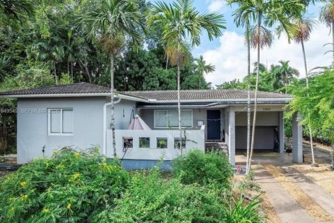 Casa en alquiler en North Miami, Florida, 3 dormitorios, 172.33 m2 № 2388075 - foto 2