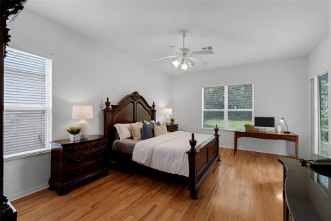 House in Orlando, Florida 4 bedrooms, 290.04 sq.m. № 1786302 - photo 20