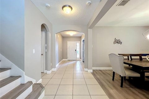 House in Orlando, Florida 5 bedrooms, 289.2 sq.m. № 2147566 - photo 18