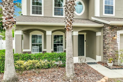 House in Orlando, Florida 5 bedrooms, 289.2 sq.m. № 2147566 - photo 6