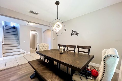 House in Orlando, Florida 5 bedrooms, 289.2 sq.m. № 2147566 - photo 16