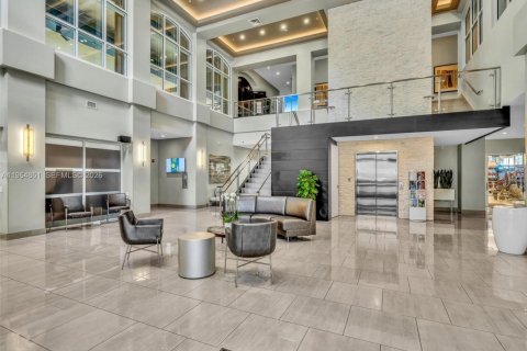 Condo in Aventura, Florida № 2081151 - photo 13