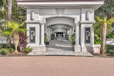 Condo in Aventura, Florida № 2081151 - photo 23