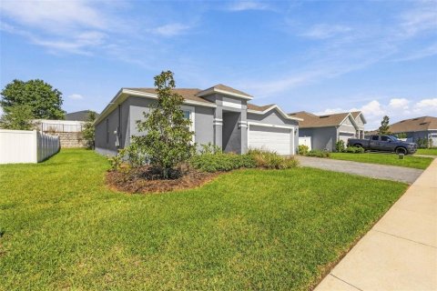 Villa ou maison à vendre à Tavares, Floride: 4 chambres, 164.99 m2 № 2419066 - photo 2