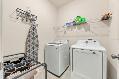 Villa ou maison à vendre à Tavares, Floride: 4 chambres, 164.99 m2 № 2419066 - photo 28
