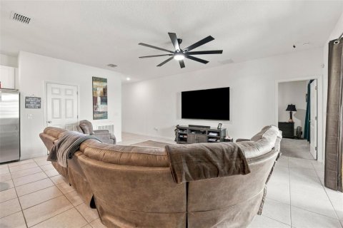 Villa ou maison à vendre à Tavares, Floride: 4 chambres, 164.99 m2 № 2419066 - photo 9