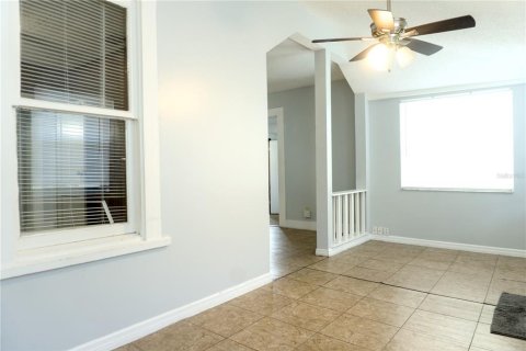 House in Kissimmee, Florida 3 bedrooms, 97.36 sq.m. № 1769084 - photo 9
