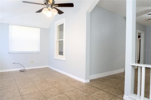 House in Kissimmee, Florida 3 bedrooms, 97.36 sq.m. № 1769084 - photo 10