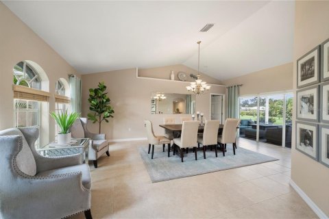 Villa ou maison à vendre à Punta Gorda, Floride: 4 chambres, 219.06 m2 № 2415407 - photo 5