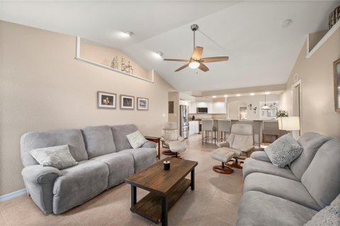 Villa ou maison à vendre à Punta Gorda, Floride: 4 chambres, 219.06 m2 № 2415407 - photo 18