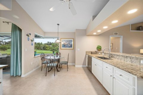 Villa ou maison à vendre à Punta Gorda, Floride: 4 chambres, 219.06 m2 № 2415407 - photo 11