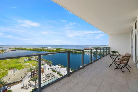 Copropriété à vendre à Tampa, Floride: 4 chambres, 282.05 m2 № 1912690 - photo 23