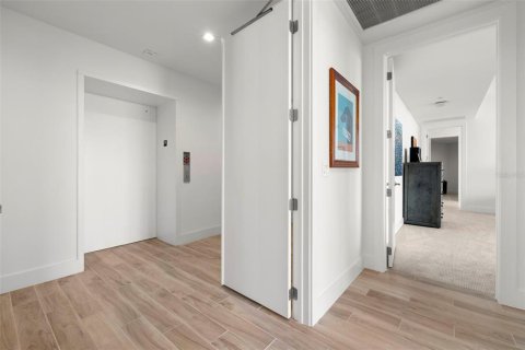 Copropriété à vendre à Tampa, Floride: 4 chambres, 282.05 m2 № 1912690 - photo 3