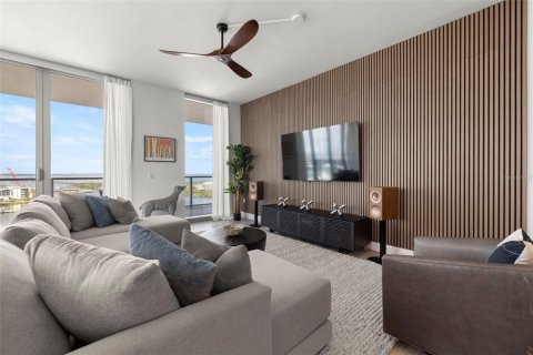 Copropriété à vendre à Tampa, Floride: 4 chambres, 282.05 m2 № 1912690 - photo 13