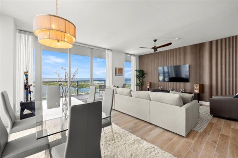 Copropriété à vendre à Tampa, Floride: 4 chambres, 282.05 m2 № 1912690 - photo 15