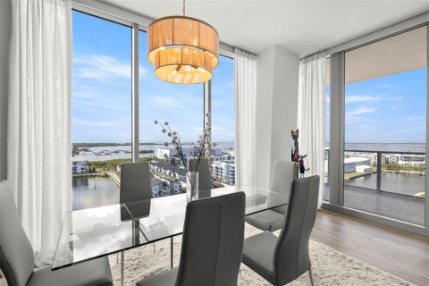 Copropriété à vendre à Tampa, Floride: 4 chambres, 282.05 m2 № 1912690 - photo 17