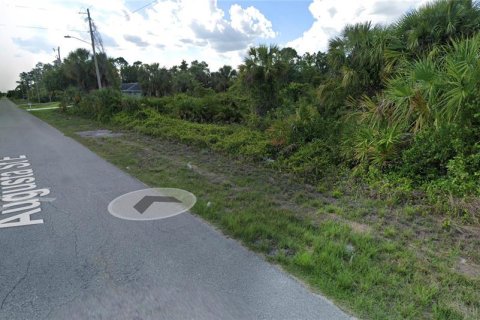 Terreno en venta en Lehigh Acres, Florida № 2232558 - foto 4