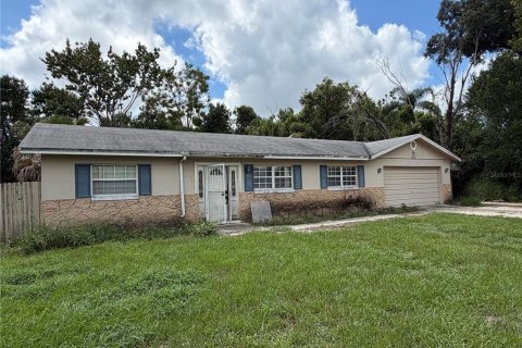 Casa en venta en Apopka, Florida, 3 dormitorios, 131.64 m2 № 2385722 - foto 2