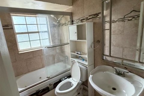 Casa en venta en Apopka, Florida, 3 dormitorios, 131.64 m2 № 2385722 - foto 12