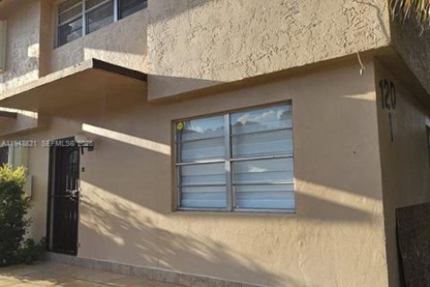 Кондоминиум с 4 спальнями в Суитуотер, Флорида № 2005696